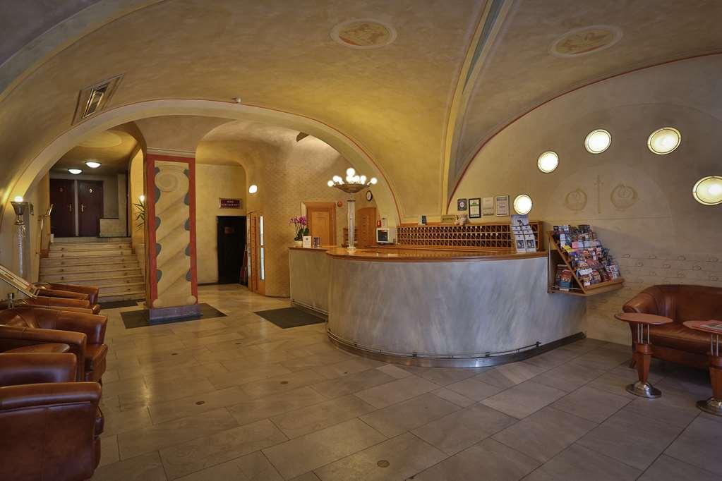 Hotel Meteor Plaza براغ المظهر الداخلي الصورة